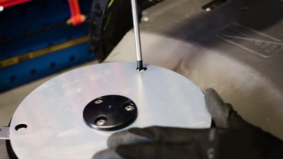 Kuinka usein Automowerinterät on vaihdettava?