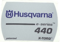 Dekal i gruppen Reservdelar Motorsågar / Husqvarna Motorsågar 400-serie / Reservdelar Husqvarna 440E/Triobrake hos Motorsågsbutiken (5444636-01)