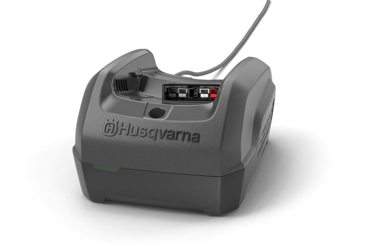 Husqvarna Batteriladdare C250 i gruppen Röjsågar / Batteriröjsågar / Batterier och laddare hos Motorsågsbutiken (9707605-01)
