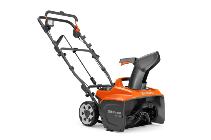 Husqvarna ST 143i Batteridriven Snöslunga i gruppen Skog och Trädgårdsprodukter / Snöslungor hos Motorsågsbutiken (9707890-01)