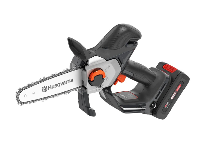 Husqvarna Aspire™ P8X-P4A grensåg med batteri och laddare i gruppen Skog och Trädgårdsprodukter / Husqvarna Aspire™ 18v / Trädgårdsmaskiner hos Motorsågsbutiken (9708275-02)