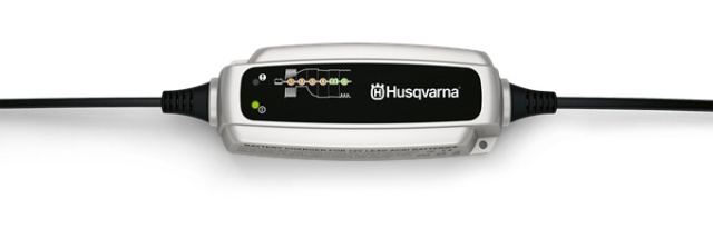 Husqvarna Batteriladdare BC 0.8