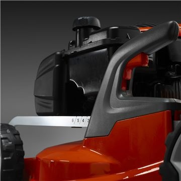 Husqvarna LC 347VI Gräsklippare