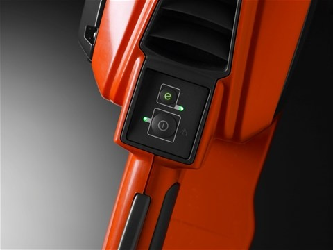 Husqvarna 340i Batteri motorsåg | Elektrisk kedjeslip på köpet!