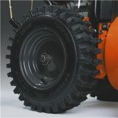 HUSQVARNA ST 327 Snöslunga HUSQVARNA ST 327 Snöslunga
