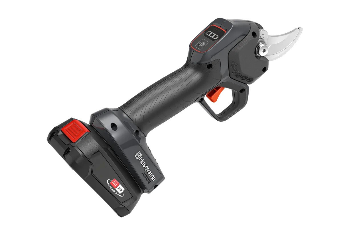 Husqvarna Aspire™ PS30X-P4A + Aspire™ teleskopskaft med batteri och laddare