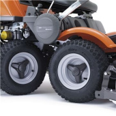 Husqvarna Rider 214TC med Combi 103 klippaggregat Husqvarna Rider 214TC med Combi 103 klippaggregat